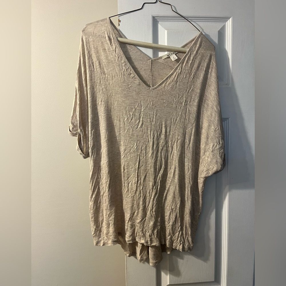 🤎 Miami Boutique Tan Women’s Shirt | Size Large | EUC